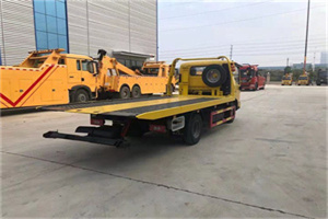 颍泉非事故拖车