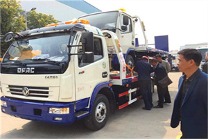 颍泉汽车道路救援拖车价格